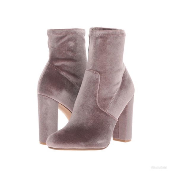 Steve Madden Shoes - Steve Madden Edit crushed velvet bootie